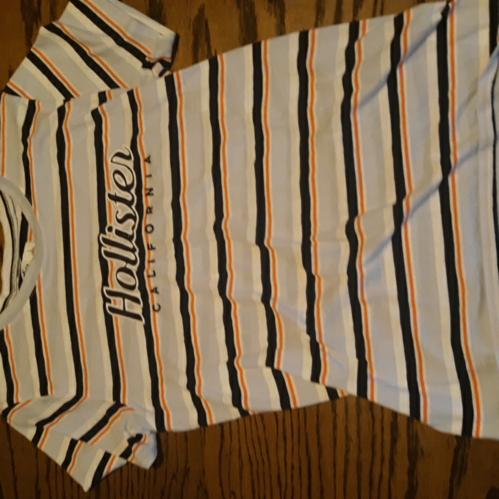 Hollister womens striped short sleeve shirt